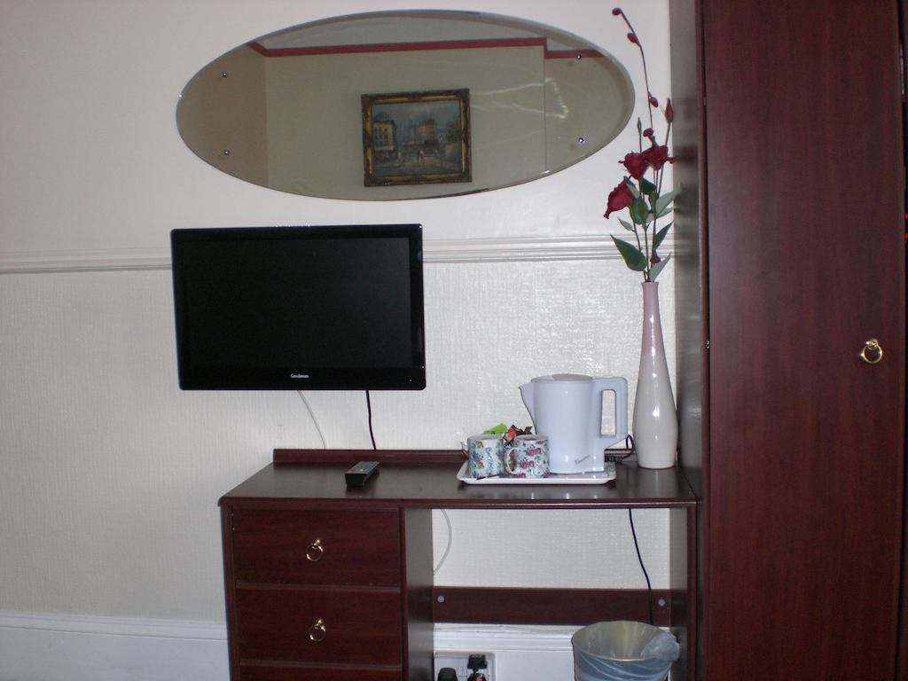 Melville Lodge Gatwick Horley Cameră foto